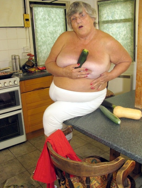 BBW-Lesben lecken Arsch und machen Rimjob perfekte top foto