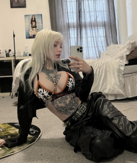 kurvige Sharon Mutter heiße nackt foto