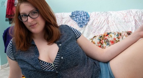 dicke Latina-Yogahose erwachsene hd fotos
